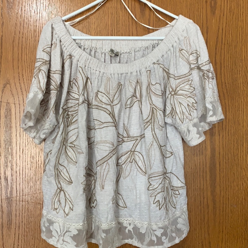 Ladies blouse